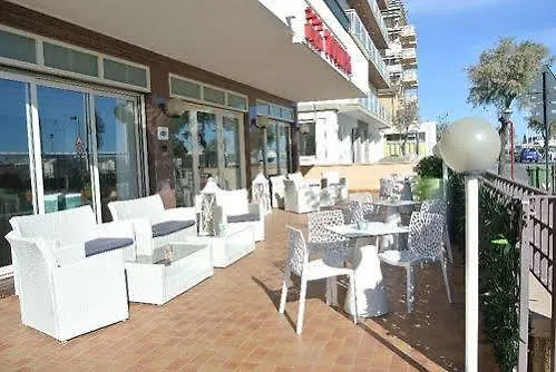 Hotel Touring Misano Adriatico 3*,